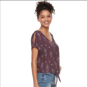 Mudd - Purple Cold Shoulder Top, size Small